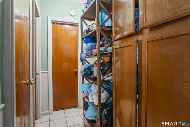 160 Springdale Avenue, Meriden, CT 06451