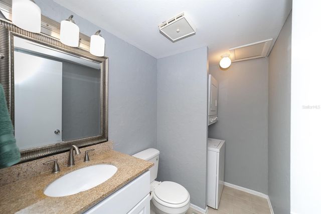 11913 CONGRESSIONAL DRIVE 11913, Tampa, FL 33626