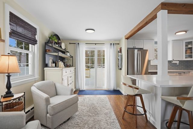 17 Pine Haven Cir, Rockland, MA 02370