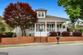 110 Apple Blossom Lane, Fayetteville, GA 30215