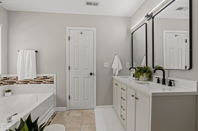 2701 Skybrook Lane, Durham, NC 27703