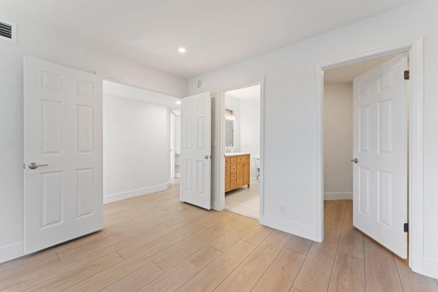 4270 Hazel Avenue B, Palm Beach Gardens, FL 33410