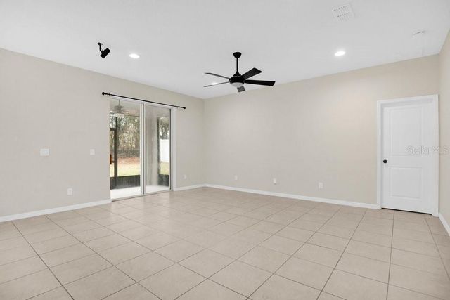 680 PREAKNESS CIR, Deland, FL 32724