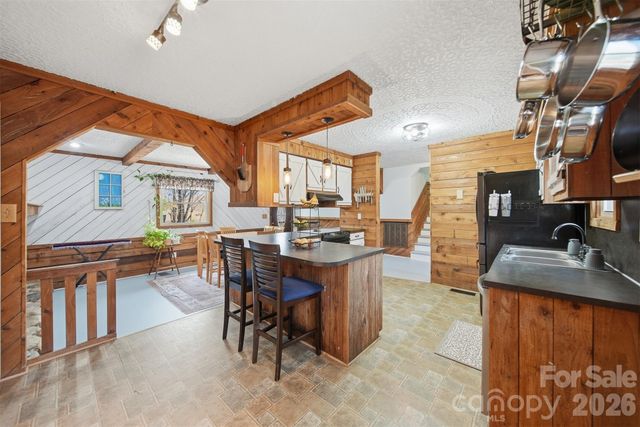 608 Hoyle Street, Lincolnton, NC 28092