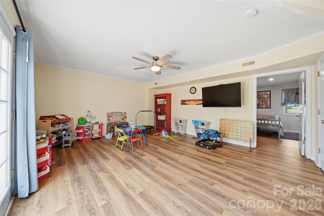 608 Hoyle Street, Lincolnton, NC 28092
