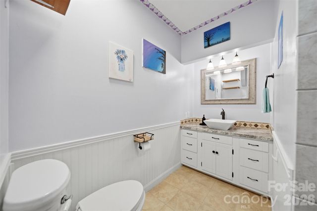 608 Hoyle Street, Lincolnton, NC 28092
