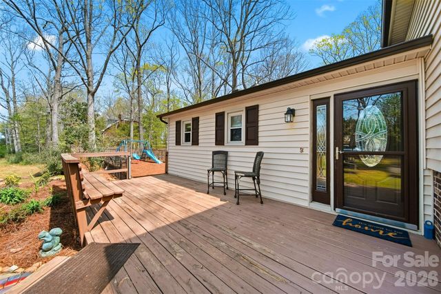 608 Hoyle Street, Lincolnton, NC 28092