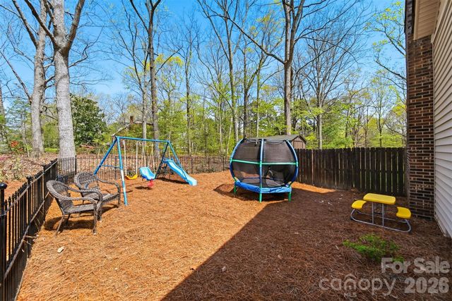 608 Hoyle Street, Lincolnton, NC 28092
