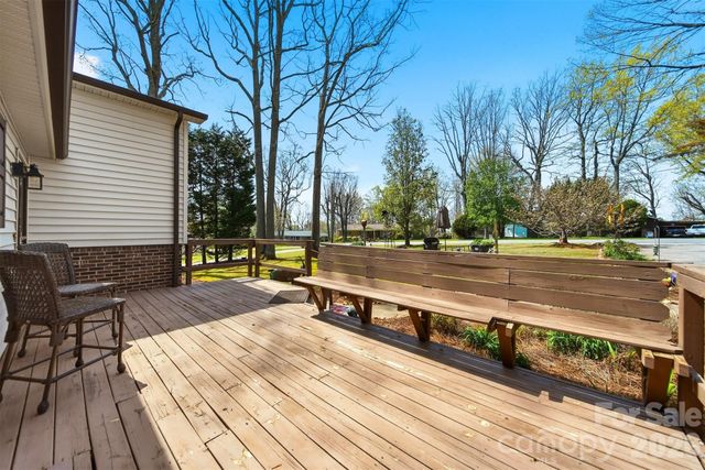 608 Hoyle Street, Lincolnton, NC 28092