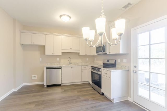 359 Bordeaux Drive, Thomson, GA 30824