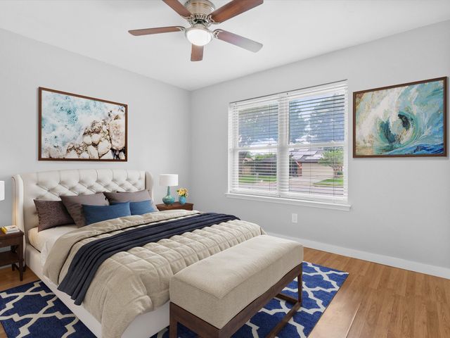 1008 Green Ridge Terrace, Saginaw, TX 76179