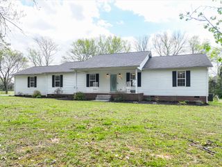 1401 Hobby Ln, Lewisburg, TN 37091