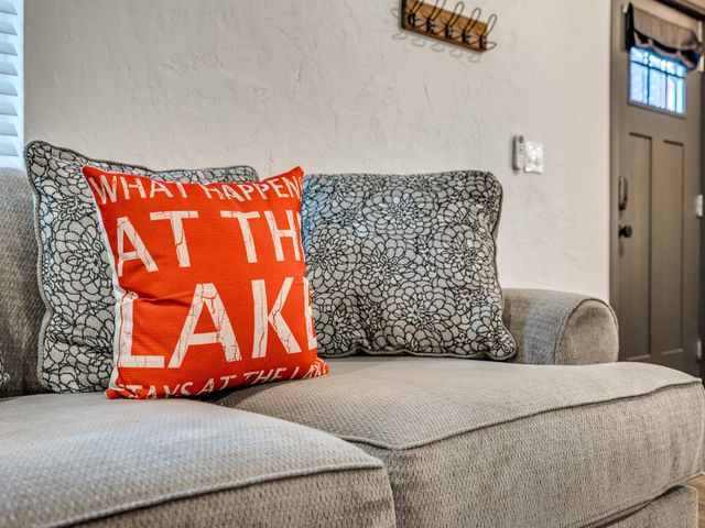 11 Port Duncan Boulevard, Afton, OK 74331