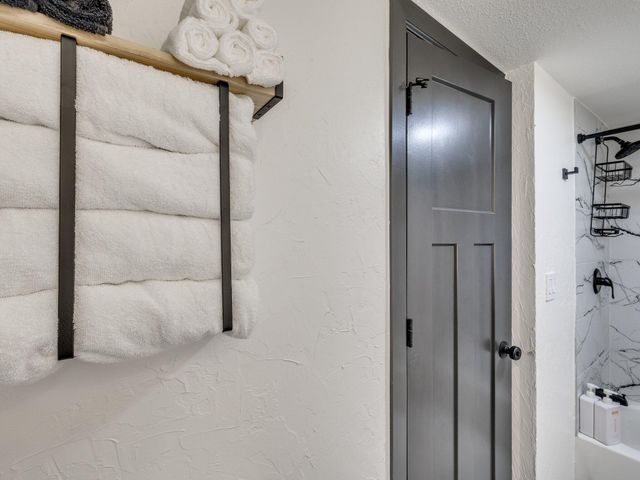 11 Port Duncan Boulevard, Afton, OK 74331