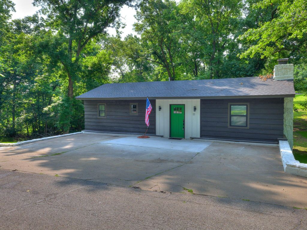 11 Port Duncan Boulevard, Afton, OK 74331