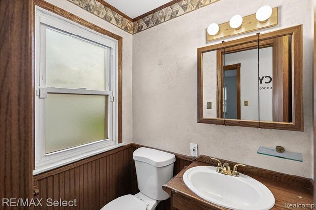 1914 E 2nd Street, Flint, MI 48503