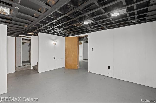 1914 E 2nd Street, Flint, MI 48503