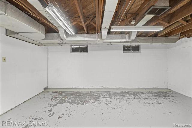 1914 E 2nd Street, Flint, MI 48503