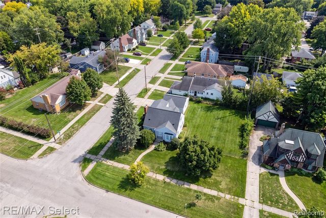 1914 E 2nd Street, Flint, MI 48503