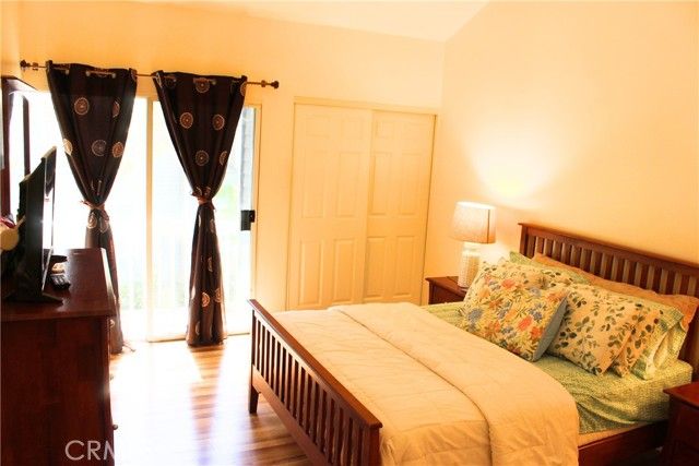 25613 Pine Creek, Wilmington (los Angeles), CA 90744