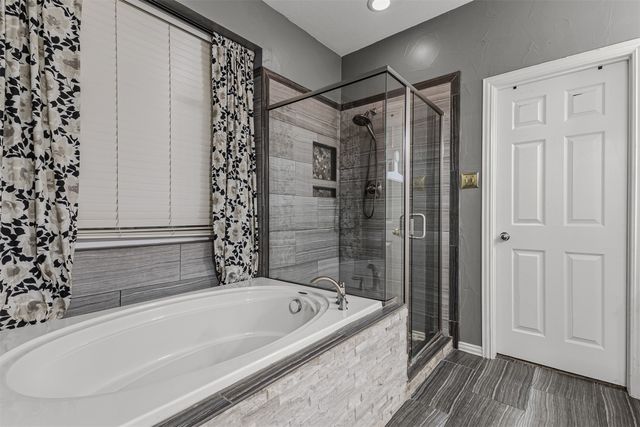 1905 Wickersham Lane, Corinth, TX 76210