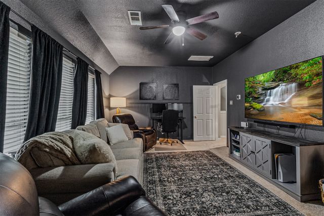 1905 Wickersham Lane, Corinth, TX 76210