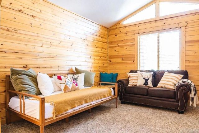 516 Irving Way, Big Bear City, CA 92314