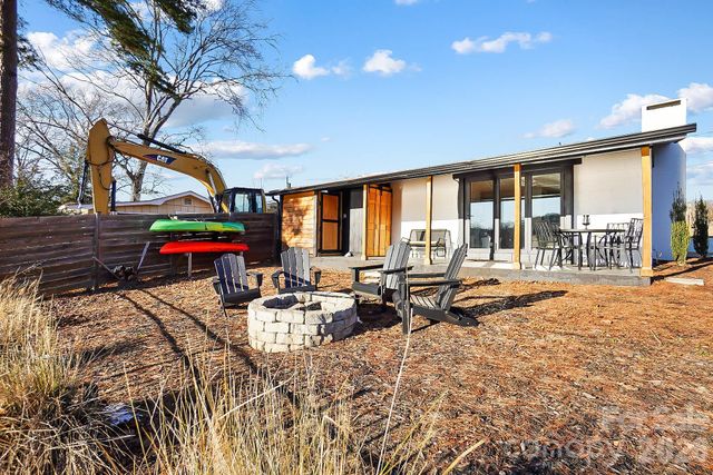 22246 Oakwood Road, Albemarle, NC 28001