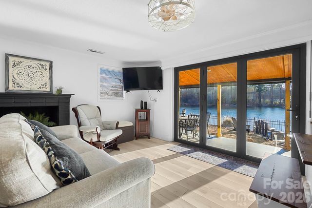 22246 Oakwood Road, Albemarle, NC 28001