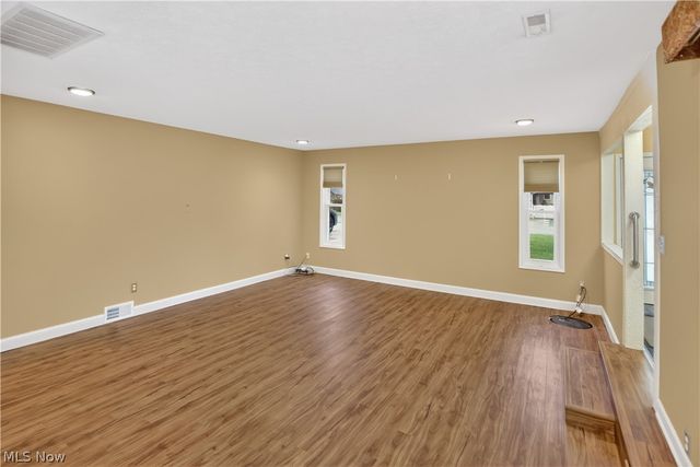 9205 W 130th Street, North Royalton, OH 44133