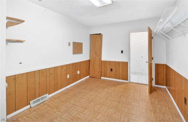9205 W 130th Street, North Royalton, OH 44133