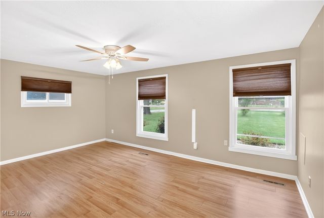 9205 W 130th Street, North Royalton, OH 44133
