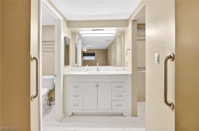 9205 W 130th Street, North Royalton, OH 44133