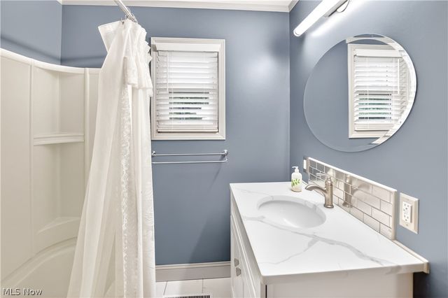 9205 W 130th Street, North Royalton, OH 44133