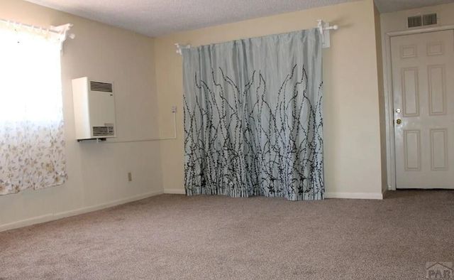 1529 Oakshire Lane, Pueblo, CO 81001