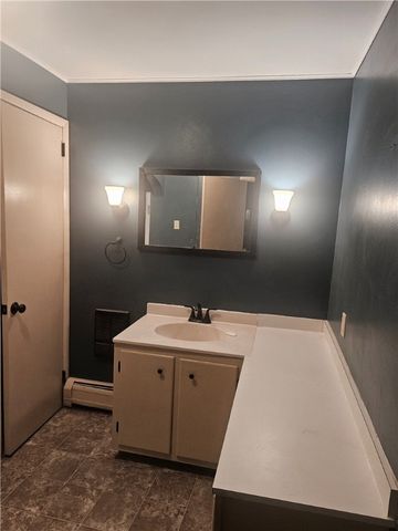 51 Interstate Parkway, Bradford City, PA 16701