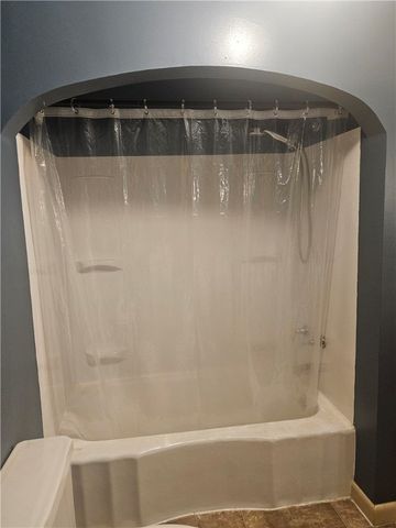 51 Interstate Parkway, Bradford City, PA 16701