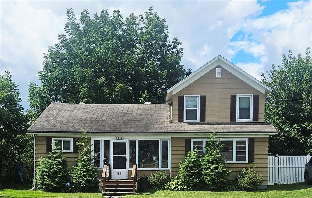 51 Interstate Parkway, Bradford City, PA 16701