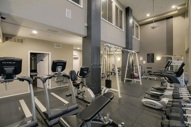 3877 Pell Place 108, San Diego, CA 92130