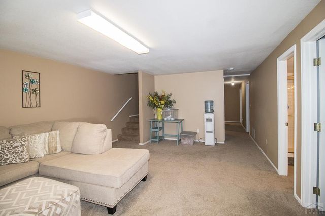 560 N Robinson Ave, Florence, CO 81226