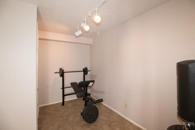 560 N Robinson Ave, Florence, CO 81226