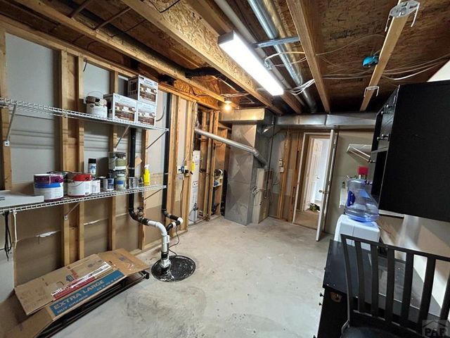 560 N Robinson Ave, Florence, CO 81226