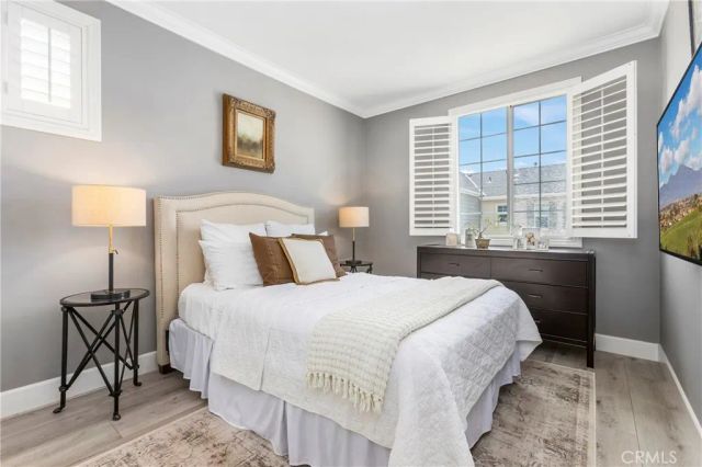 302 Canoe Pond, Costa Mesa, CA 92627