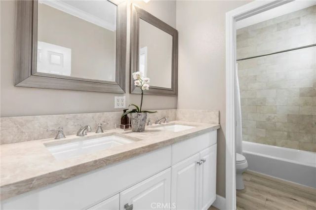 302 Canoe Pond, Costa Mesa, CA 92627