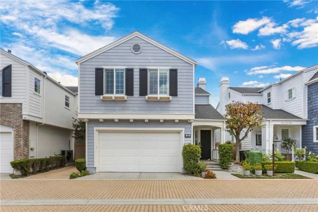 302 Canoe Pond, Costa Mesa, CA 92627