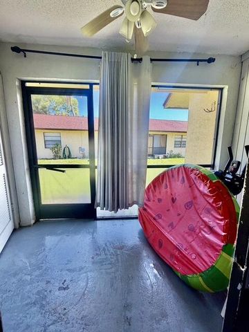 419 GLENWOOD Drive, West Palm Beach, FL 33415