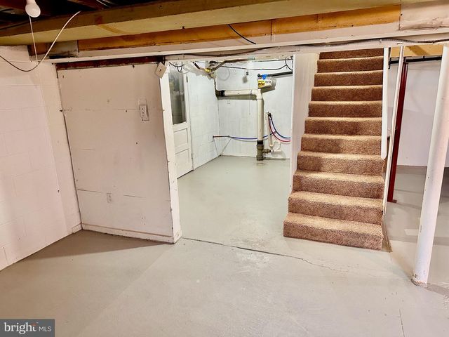 301 E POPLAR ST, Lebanon, PA 17042