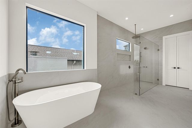 6405 Rodrigo Street A, Houston, TX 77007