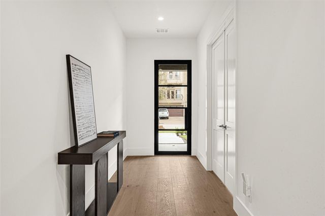 6405 Rodrigo Street A, Houston, TX 77007