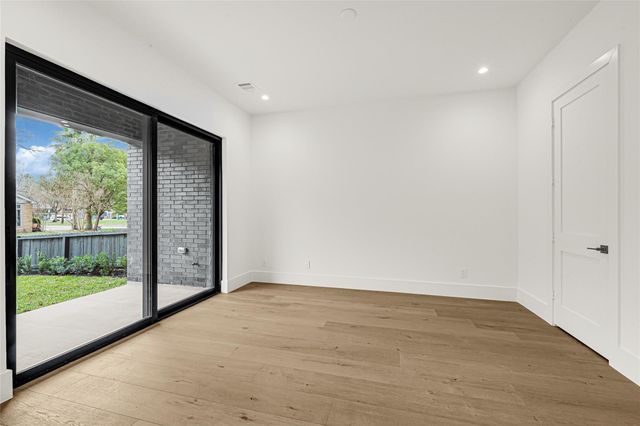 6405 Rodrigo Street A, Houston, TX 77007